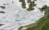 21 Il Lago è ancora ghiacciato